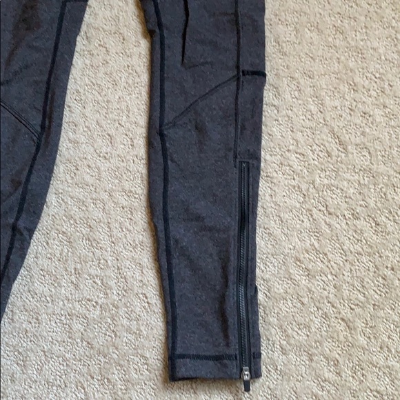 Lulu lemon heather grey/black legging - Picture 2 of 5
